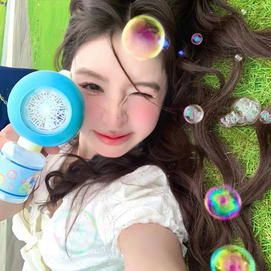 罗美雪妮黛的美丽与哀愁